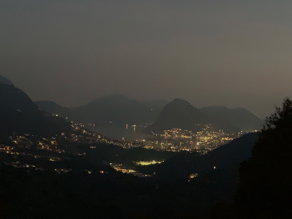 6F0B5A90-9B61-4602-8D62-D757D95BF9CA_1_105_c